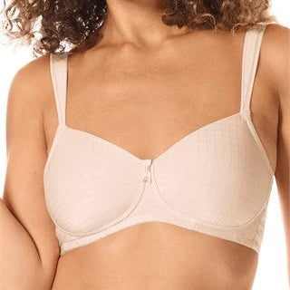 Amoena Cara Padded Non-Wired Pocketed Mastectomy Bra- Light Rose 44914